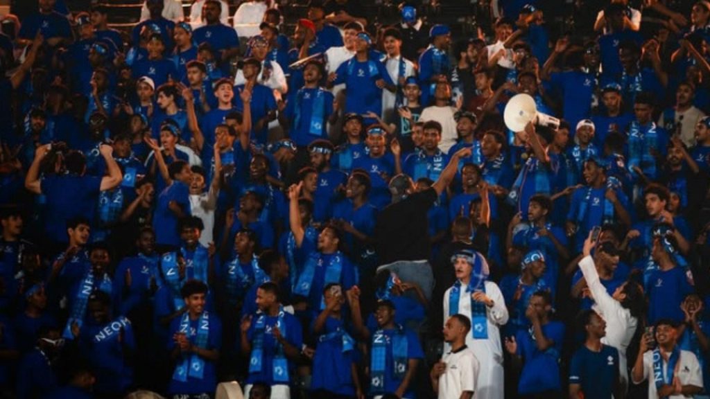 Kelab Arab Saudi Ini Sanggup Bayar Peminat Datang Bersorak Di Stadium