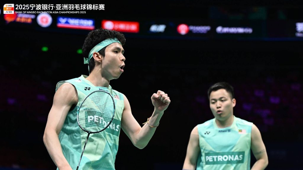 Aaron Chia-Wooi Yik Kini Beregu Lelaki Utama Malaysia