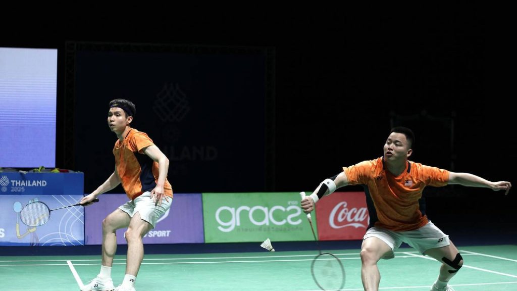 Pelik, Mengapa Pengadil Hentikan Rali Panjang Aaron Chia-Wooi Yik?