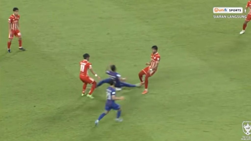 Penyokong Naik Angin Terjahan Keras Adam Nor Azlin Tidak Dihukum