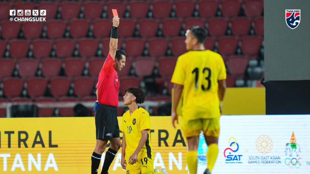 Nafuzi Zain: Kad Merah Ubah Segalanya