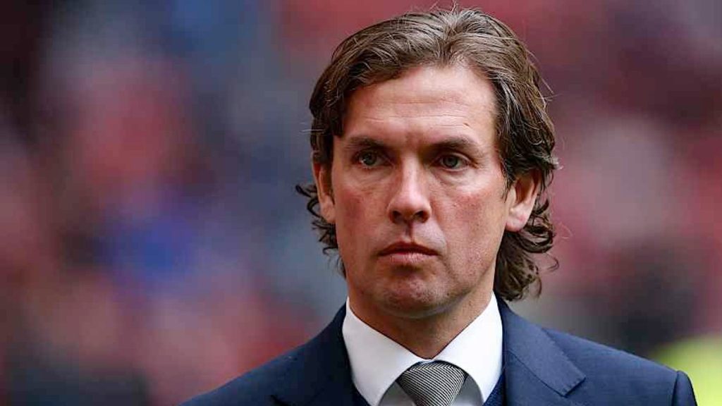 Belum Dilantik, Alex Pastoor Sudah Mulai Bekerja