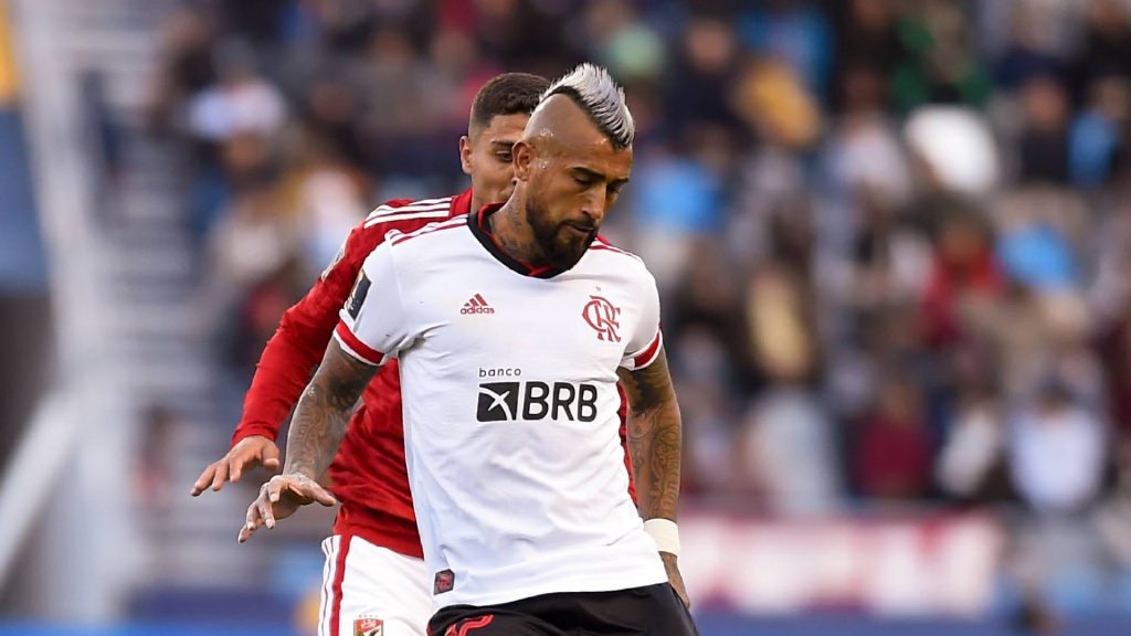 Bekas Bintang Barcelona Kini Penyokong Tegar Liverpool