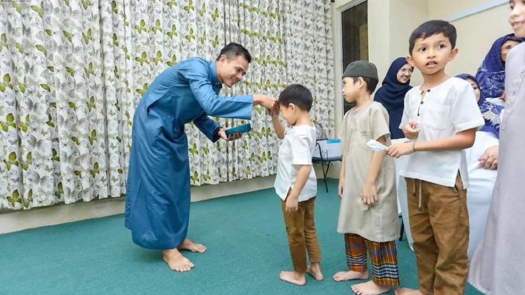 “Ya, Saya Memang Dah Miskin” – Azmeer Yusof