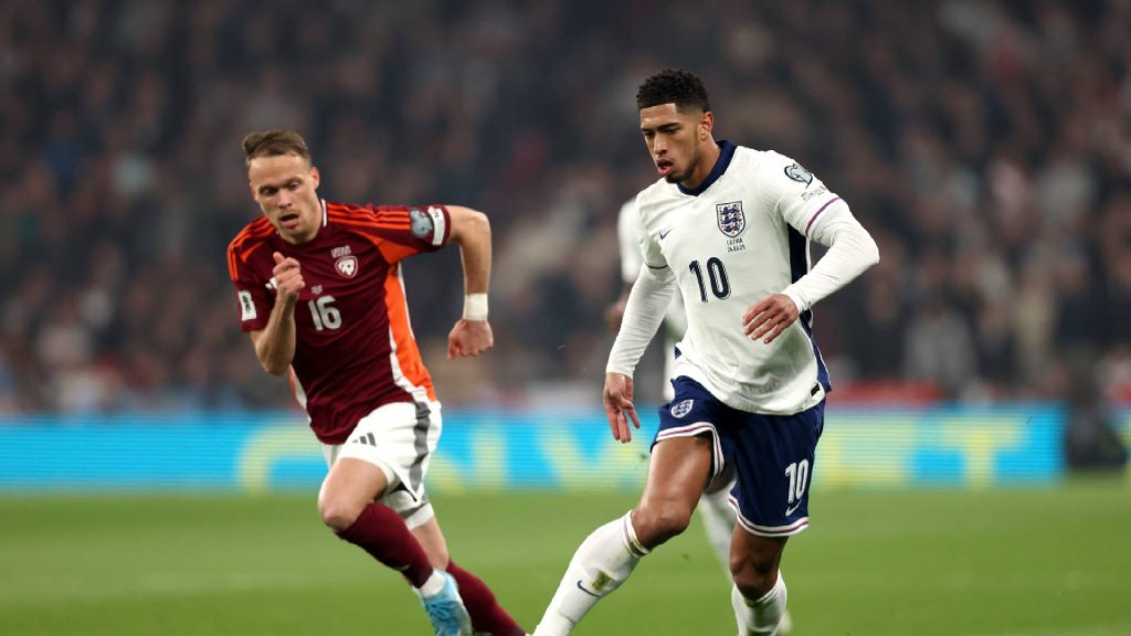 England Bergaya Tewaskan Latvia