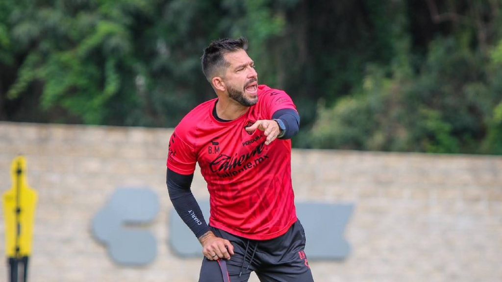 Pasukan Benjamin Mora Diaibkan Dengan Kelakuan ‘Sumbang’ Pemain Lawan