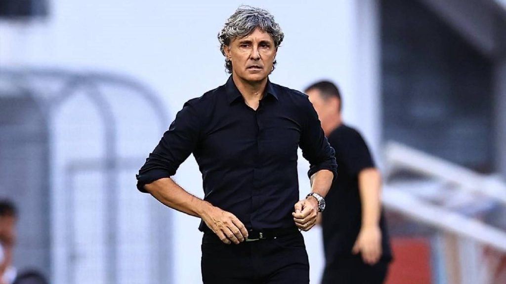 AFC Kenang Jasa Hector Bidoglio Kepada JDT