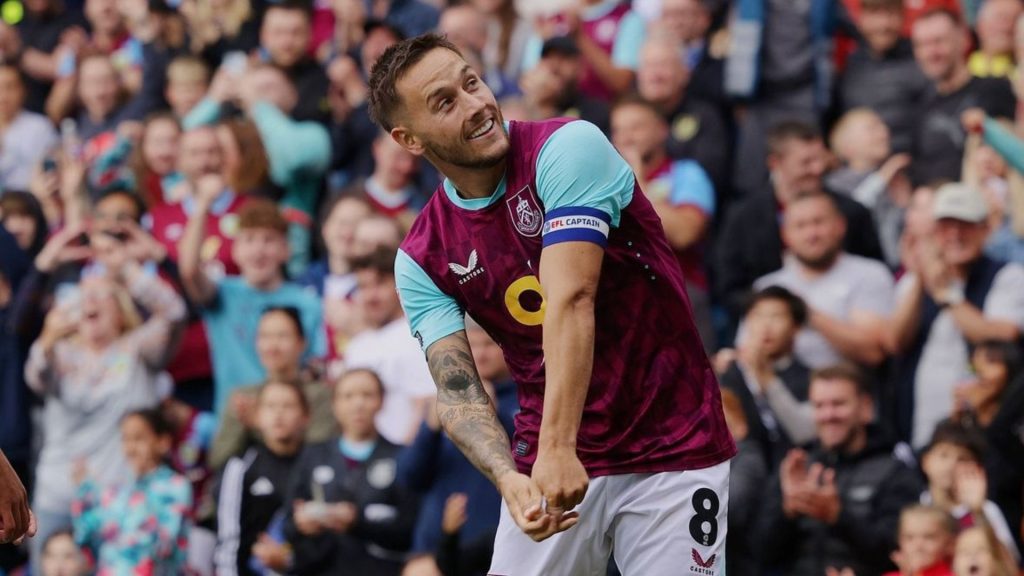 Pemain Warisan, Joshua Brownhill Dicalonkan Pemain Terbaik Bulanan Di England