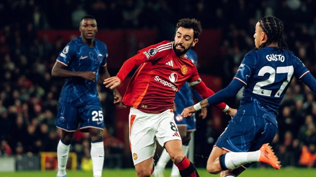 Bruno Fernandes Selamatkan Penumpang Pesawat