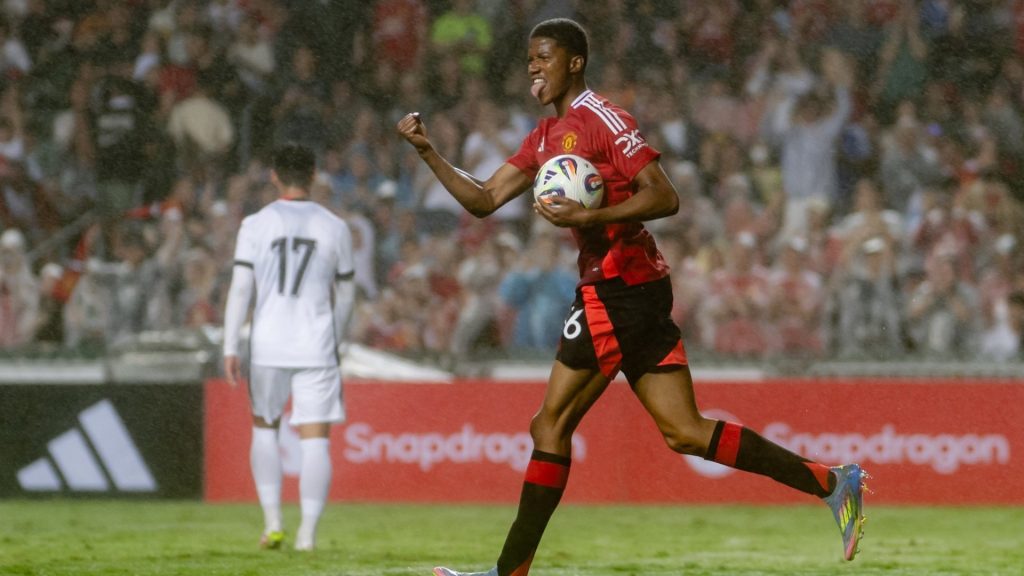 Manchester United ‘Berpeluh’ Kalahkan Hong Kong