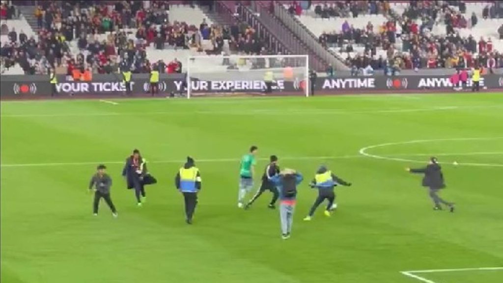 Tular Kejadian Penyokong Ceroboh Cemari Aksi Sepanyol & Colombia