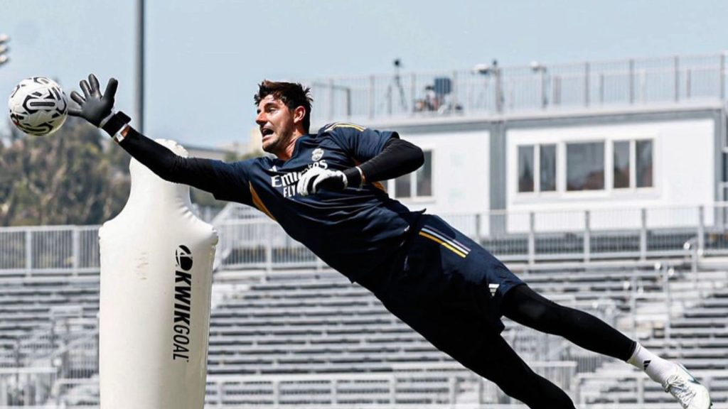 Malang Berganda Real Madrid, Thibaut Courtois Tersisih Akibat Cedera ACL