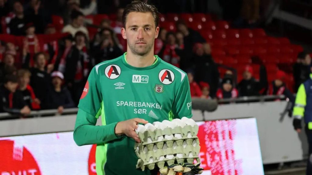 4 Papan Telur Jadi Hadiah Pemain Terbaik Aksi Di Liga Norway