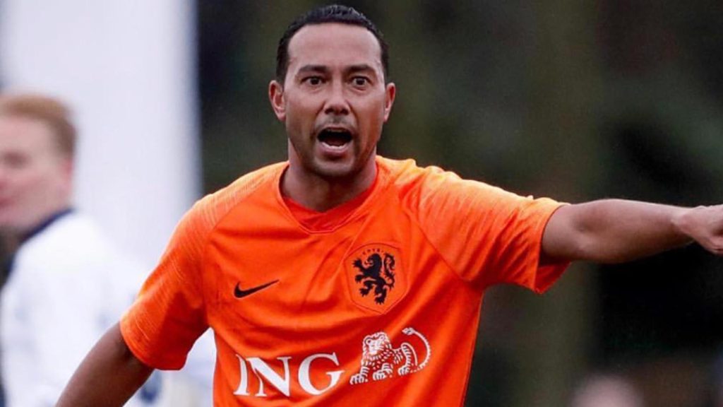 Denny Landzaat Bisa Bahasa Indonesia