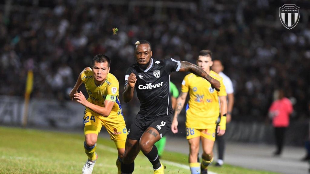 “Saya Tak Tahu Kenapa, Biasanya Tak Pernah Berlaku Sampai Macam Ini” – Dollah Salleh