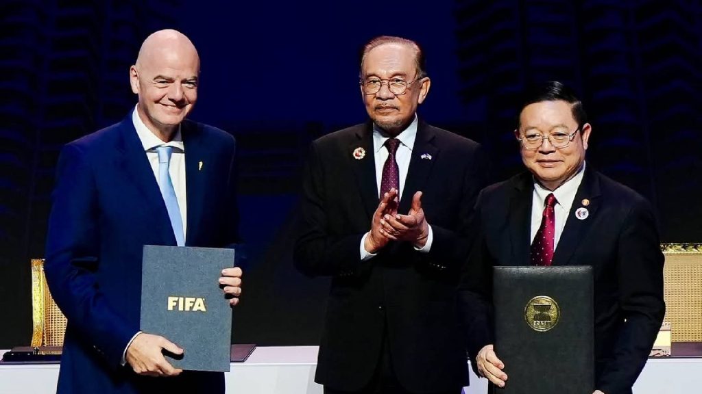 Gianni Infantino Lancar FIFA ASEAN Cup
