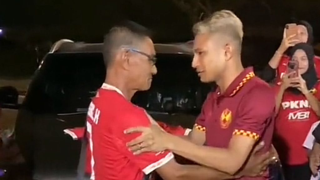 Faisal Halim Balas Budi, Hadiahkan Kereta Baru Buat Ayah