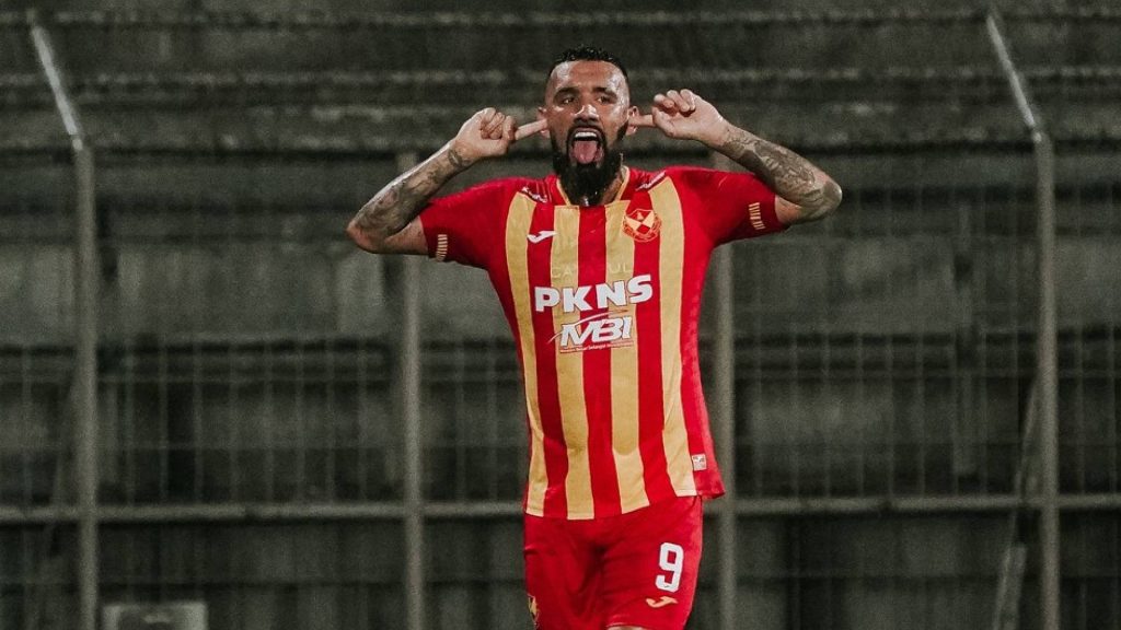 Dua Bekas Penyerang Malaysia Rungkai Kualiti Sebenar Ronnie Fernandez