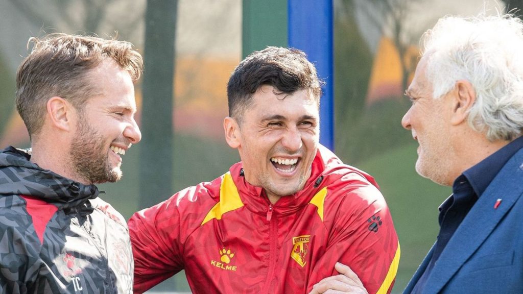 Fernando Forestieri & Lagenda Man United Bersatu Di Watford