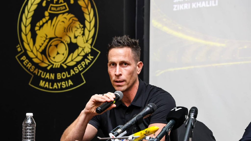 Saya Hanya Konsultan Di FAM, Kata Rob Friend Kepada FIFA