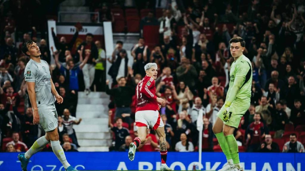 Man United Malukan Barnsley 7-0