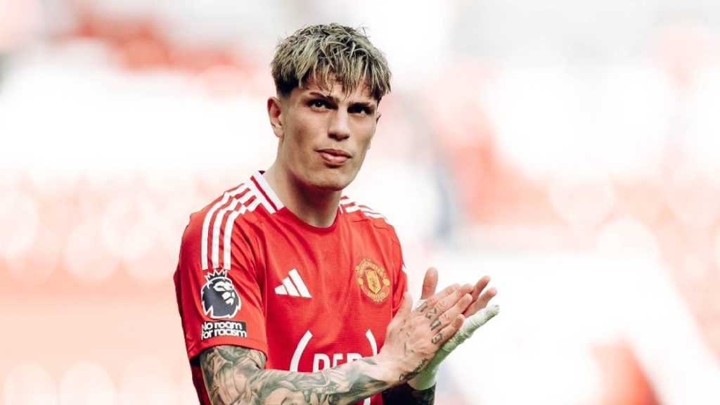 Alejandro Garnacho Tinggalkan Manchester United