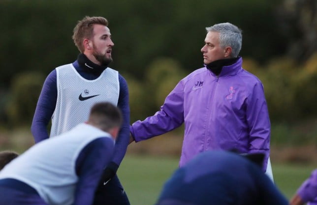 Mourinho Malu-Malu Di Sesi Latihan Pertamanya Bersama Spurs