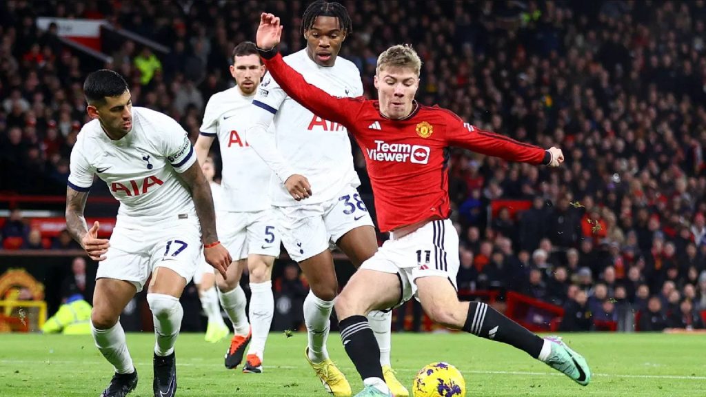EPL: Tottenham Hotspur Bangkit Ikat Manchester United
