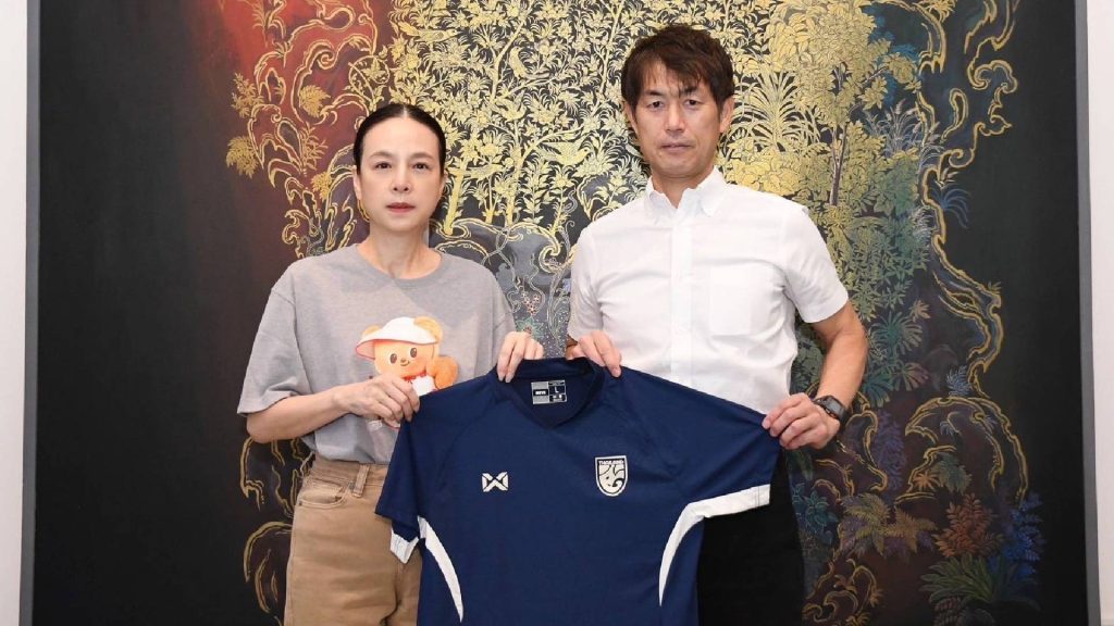 Jurulatih Piala Dunia Bimbing Skuad Wanita Thailand