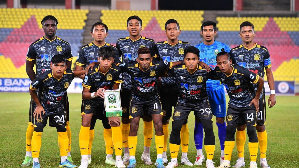 Imigresen Terlepas Khidmat Dua Bintang Kebangsaan