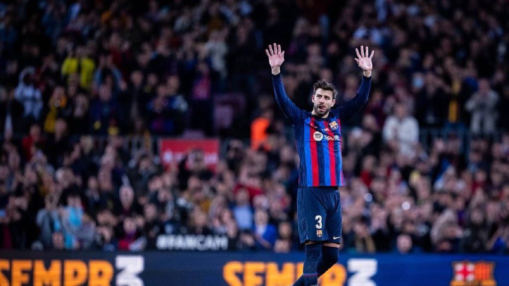 Gerard Pique Alami Detik Cemas, Jatuh Dari Tempat Tinggi