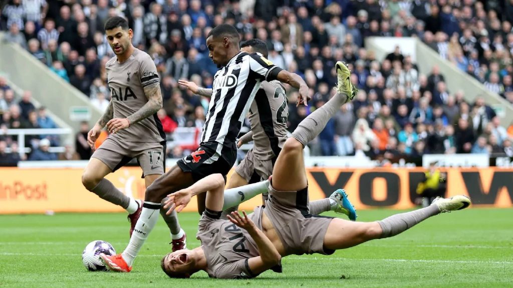 EPL: Tottenham Hotspur Jadi ‘Rendang Hangus’ Raya Ke-4, Diaibkan Newcastle
