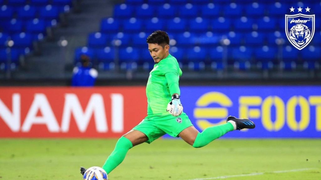 Kelibat Izham Tarmizi Dikesan Di Padang Terengganu