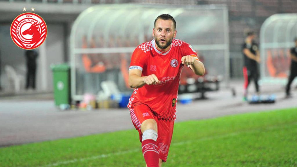 Bekas Penyerang Import Kelantan Kini Gigih Mencari Pasukan