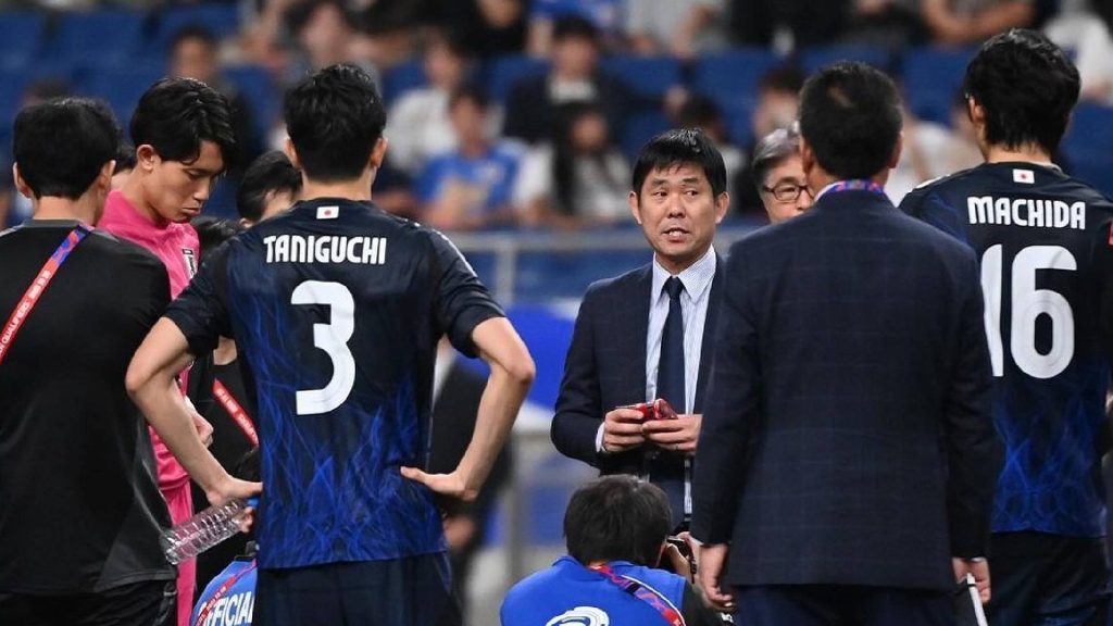 Tendon Achilles Robek, Bek Andalan Jepang Absen Lawan Timnas Indonesia