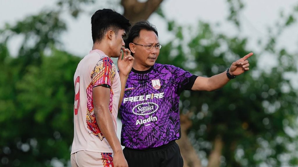 Penyokong Persis Solo Beri Sokongan Penuh Buat Kim Swee