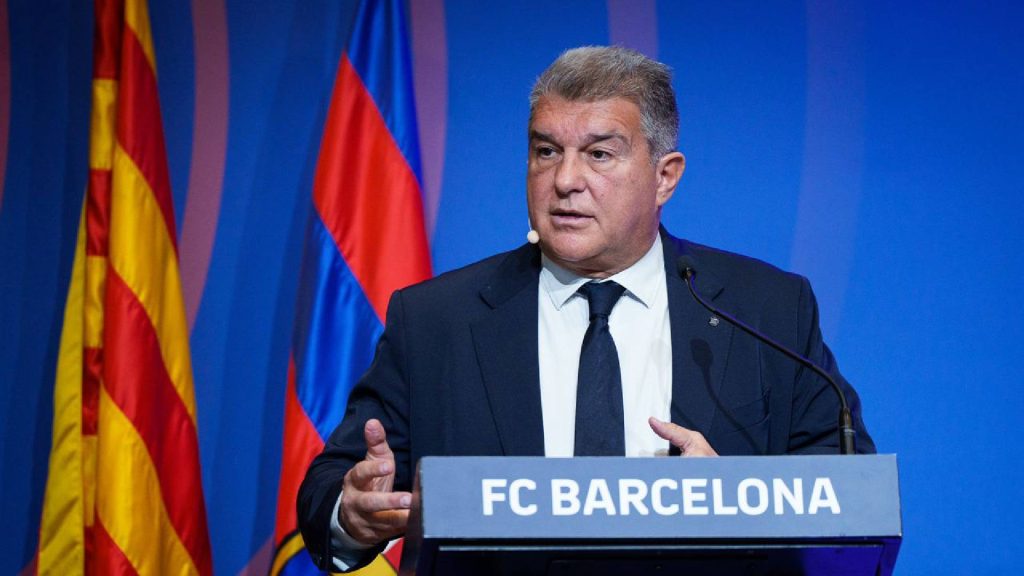 Presiden Barcelona Hadiahkan Burger Selepas Tewaskan PSG