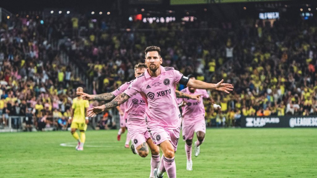 Lionel Messi Bantu Inter Miami Julang Trofi Pertama