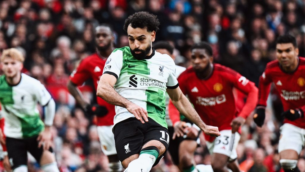 EPL: Penalti Bantu Liverpool Ikat Manchester United