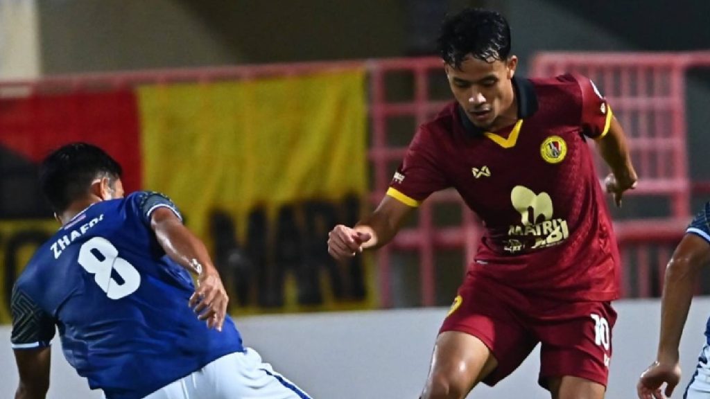 Azmin Azram Puji Dua Kualiti Luqman Hakim