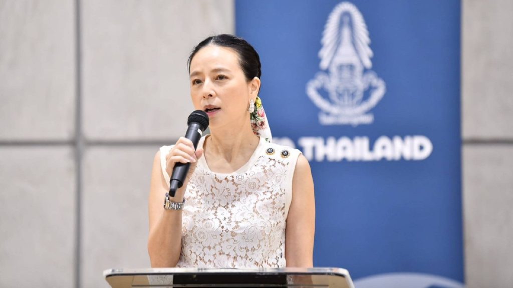 Madam Pang Janji RM386,000 Jika Thailand Muncul Juara