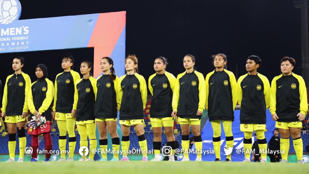 Malaysia Ikat Arab Saudi