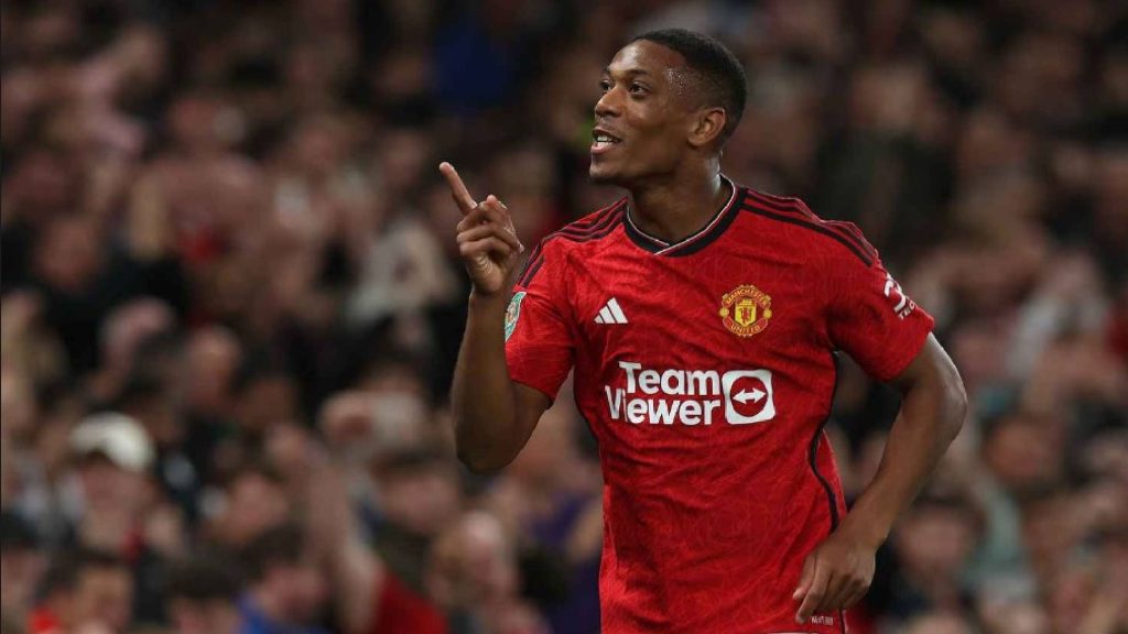 Anthony Martial Bakal Tinggalkan Man United