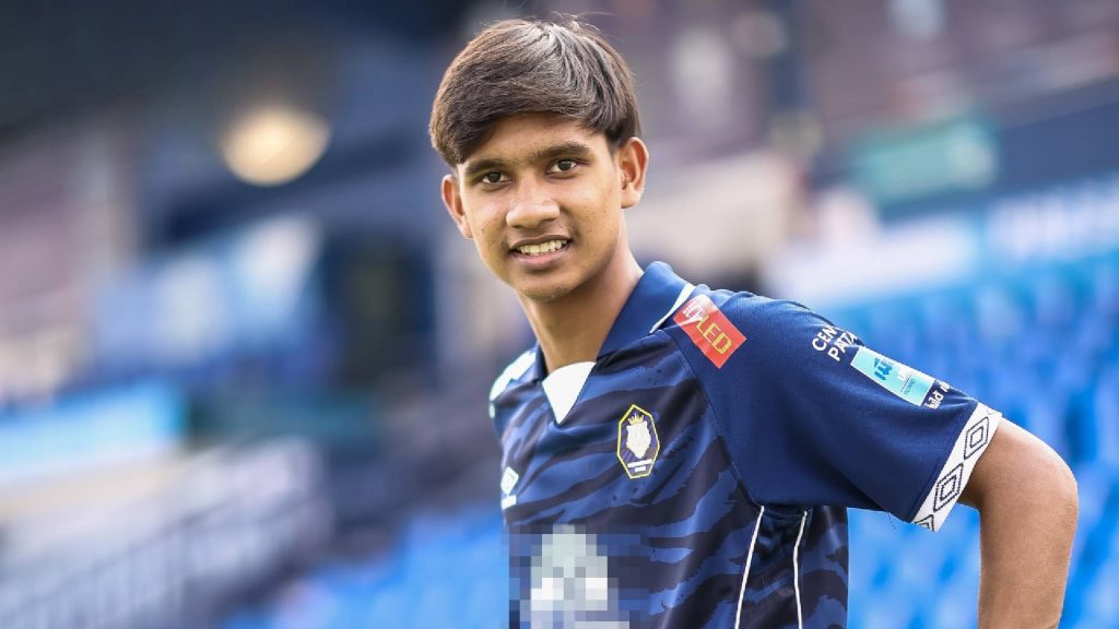 Muhammad Khalil Buat Debut Bersama Nakhon Pathom