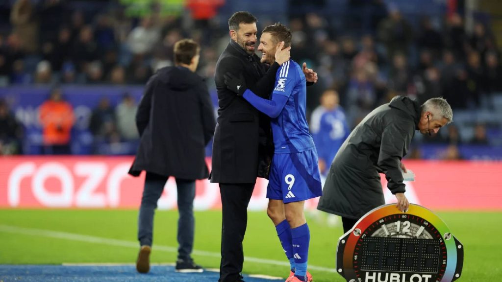 Nistelrooy Lulus Ujian Pertama, Tamatkan Kemarau Kemenangan Leicester