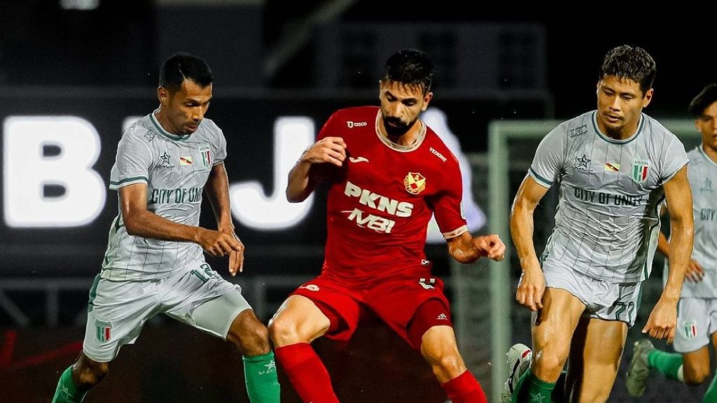 Kuching City Tempang Berdepan Selangor