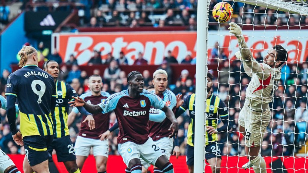 EPL: Aston Villa Malukan Man City Di Laman Sendiri