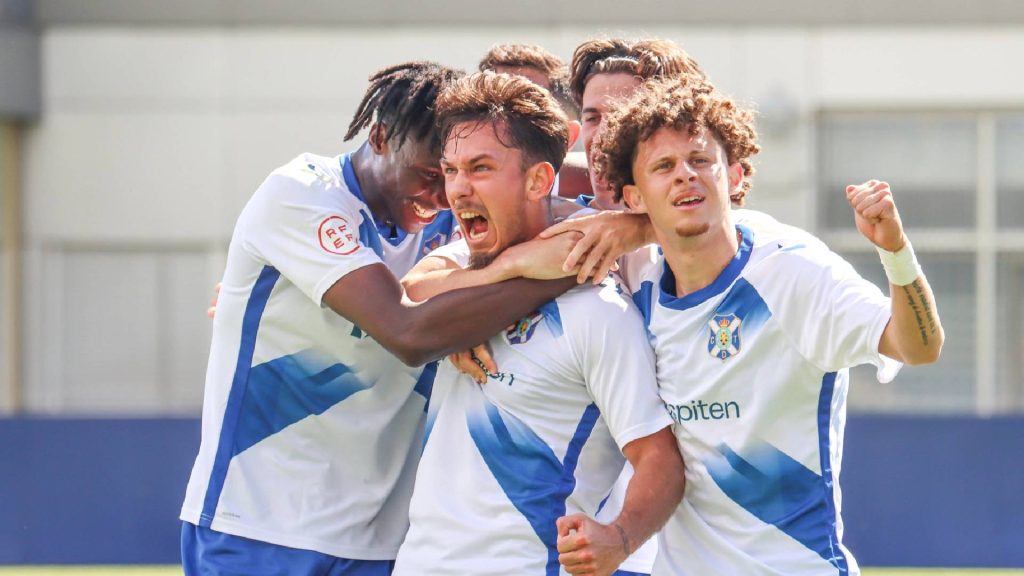 Gabriel Palmero Jaring Gol Bantu Tenerife B Atasi Mostoles