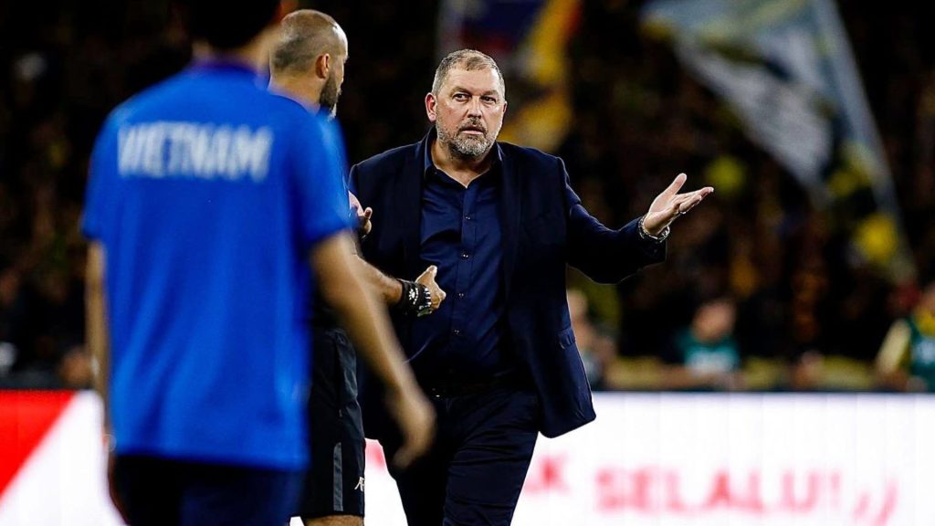 Percaturan Genius Peter Cklamovski