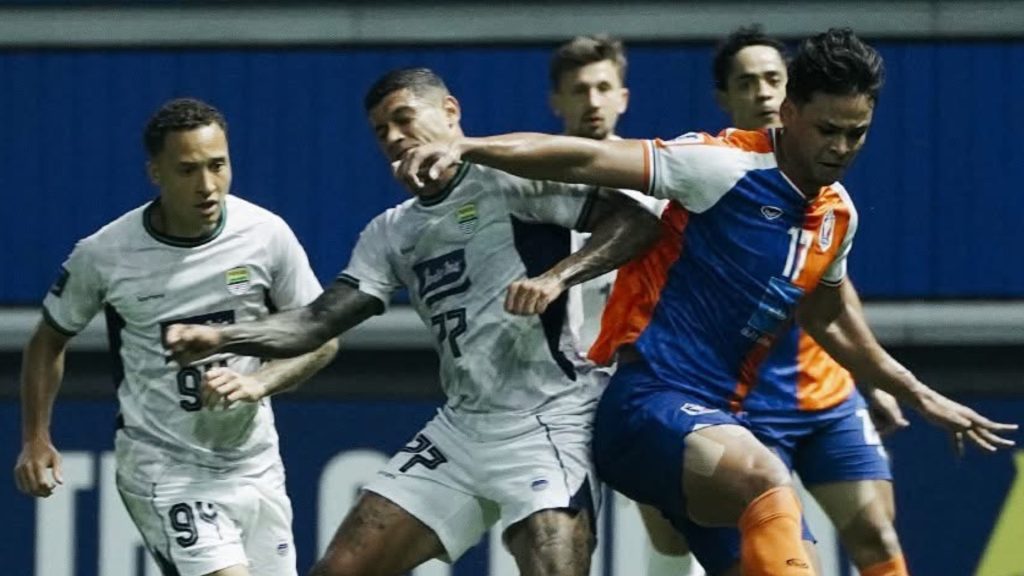 ACL2: David da Silva Muncul Wira, Bantu Persib Bandung Ikat Port FC